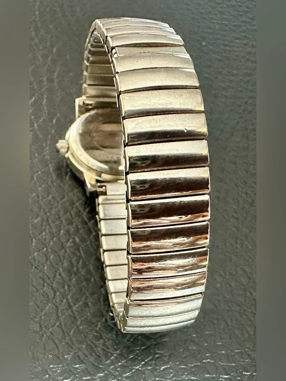 Ladies Silver Expandable Band Quartz Watch - White Dial